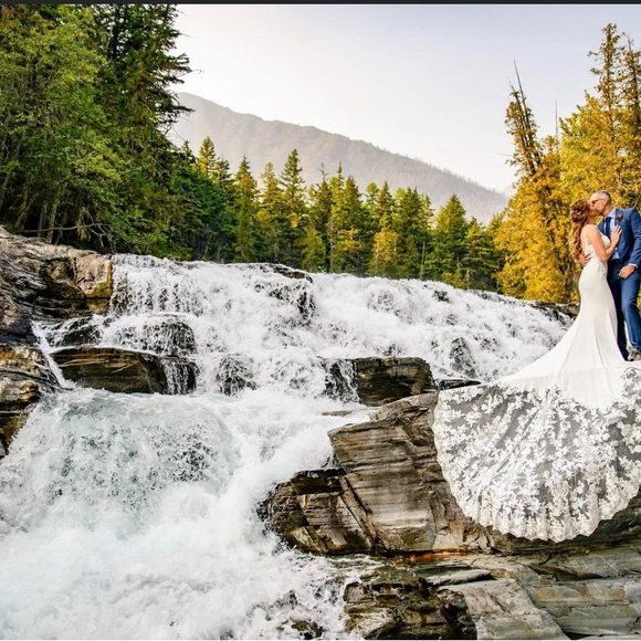 Meet your Posher, Jessica - Picture 3 of 6